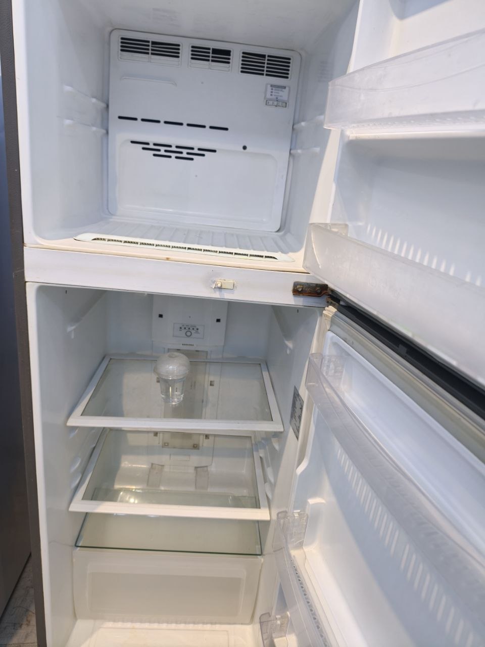 كود 6107
LG ثلاجة ❄️
14 قدم استعمال