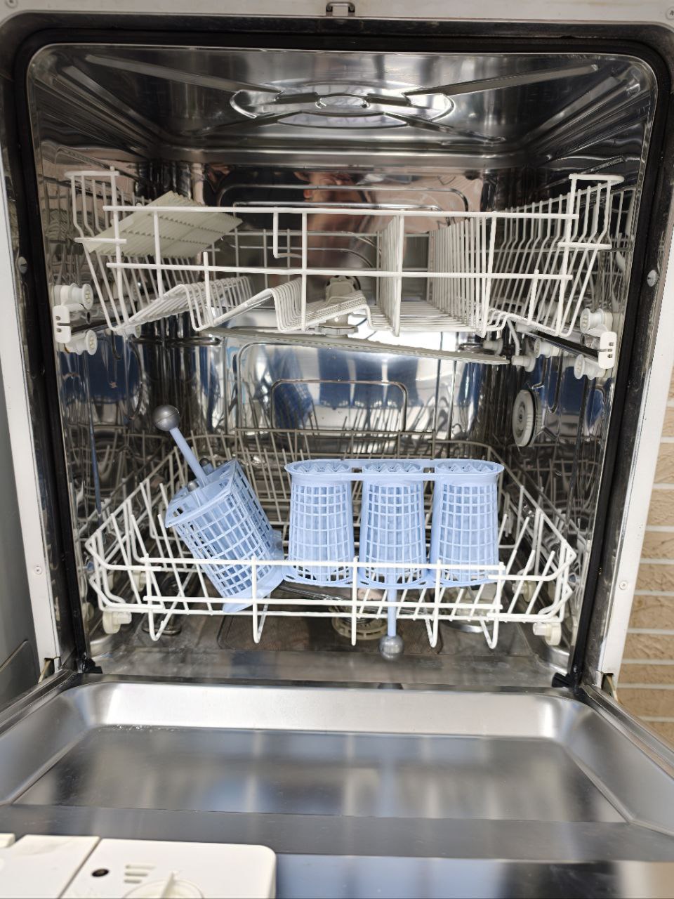 كود 758
غسالة اطباق وستنج هاوس
15فرد
استعمال بحالة جيدة