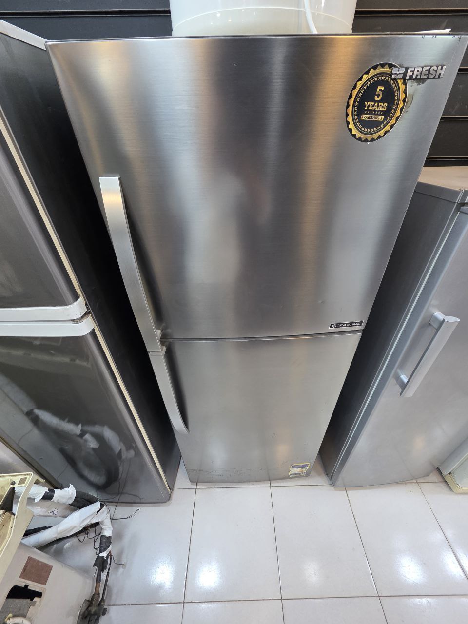 4993 كود
تلاجه فريش 14
نوفروست 
بدون اي صيانه
شحن. شركه