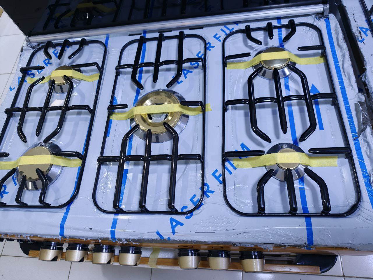 كود 5785
بوتجاز مستر شيف خشبي
جديد ضمان 5سنين بخصم مميز 🔥
90×60
عيون نحاس
تصميم أنيق بلون خشبي