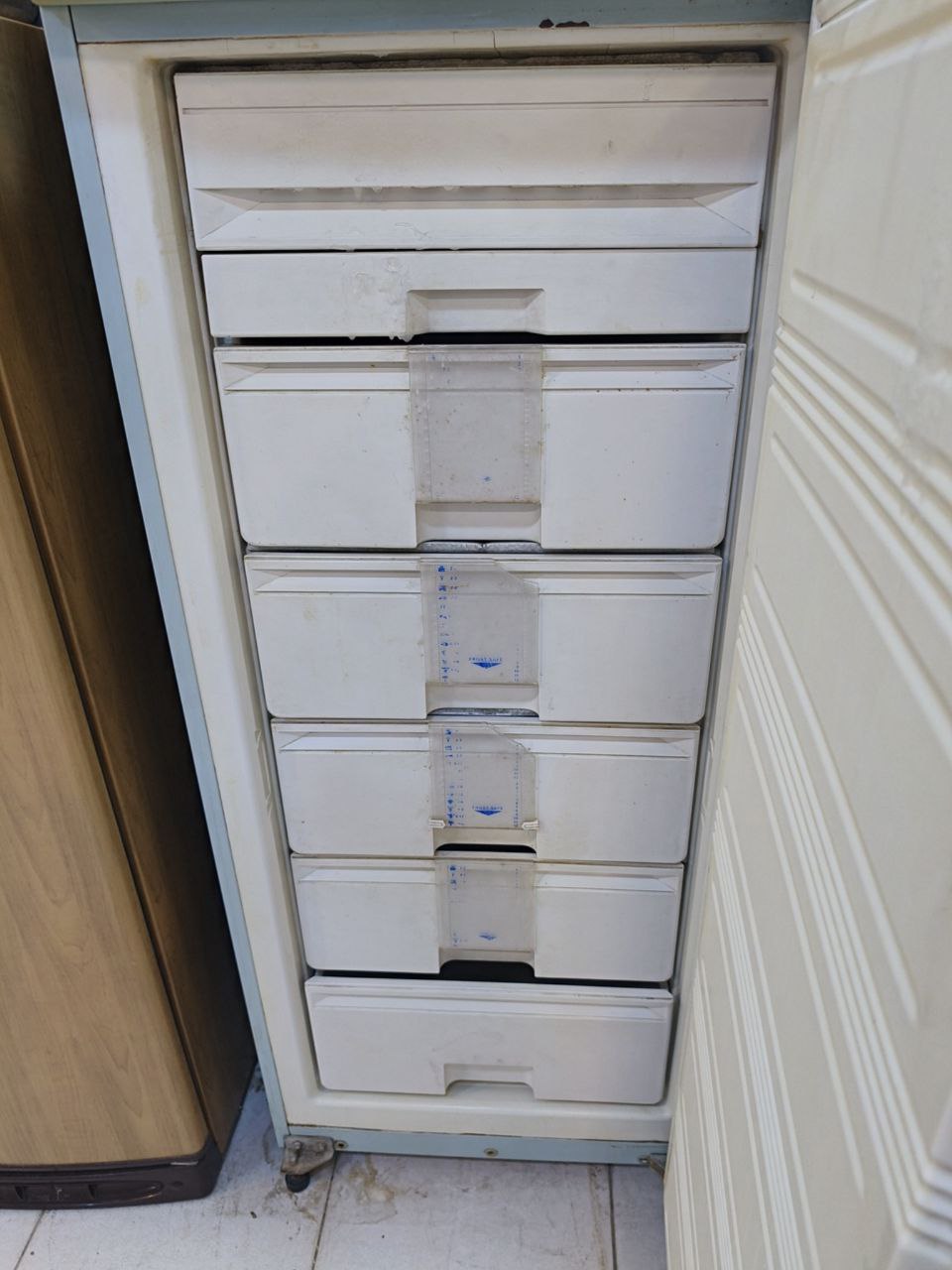 كود 5314 فريزركريازي 5دورج نوفروست استعمال بحاله جيده