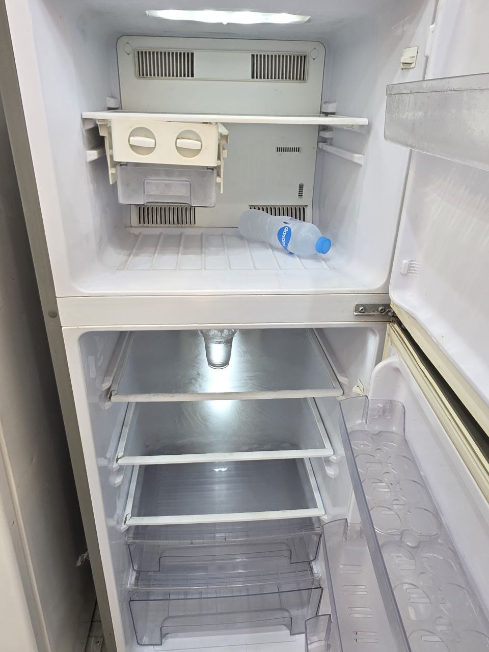 كود 5580
تلاجه يونين اير14 نوفروست ديجتال