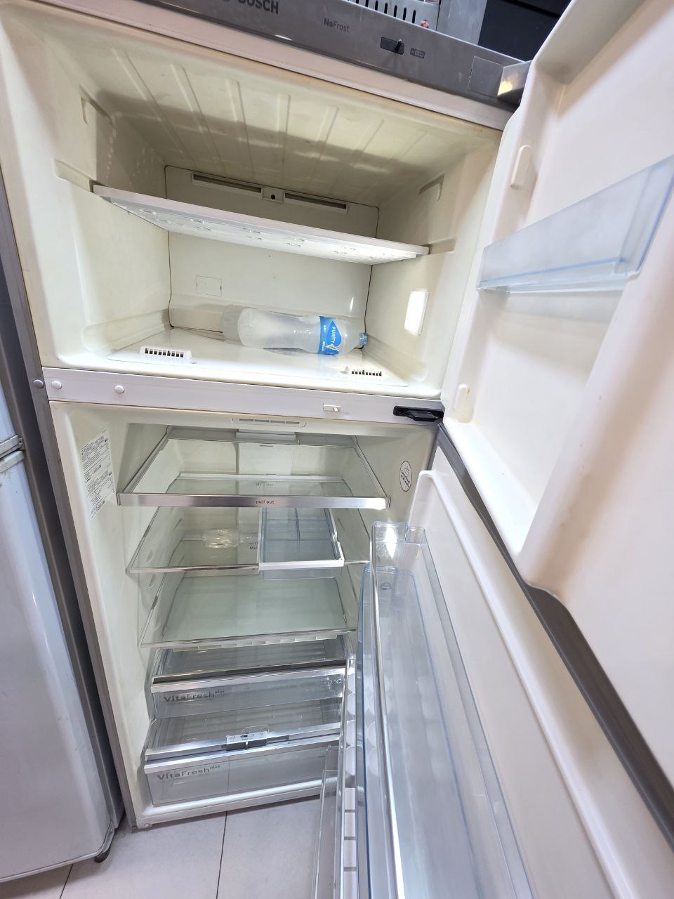 كود 3925
تلاجه بوش20قدم
نوفروست