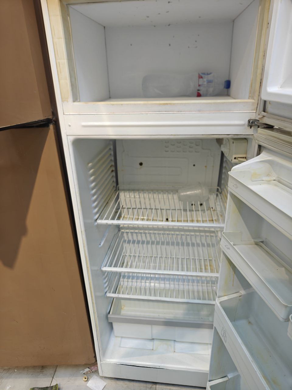 كود 4775
تلاجه الاسكا 12قدم 
شحن شركه بدون اي صيانه
100يوم ضمان