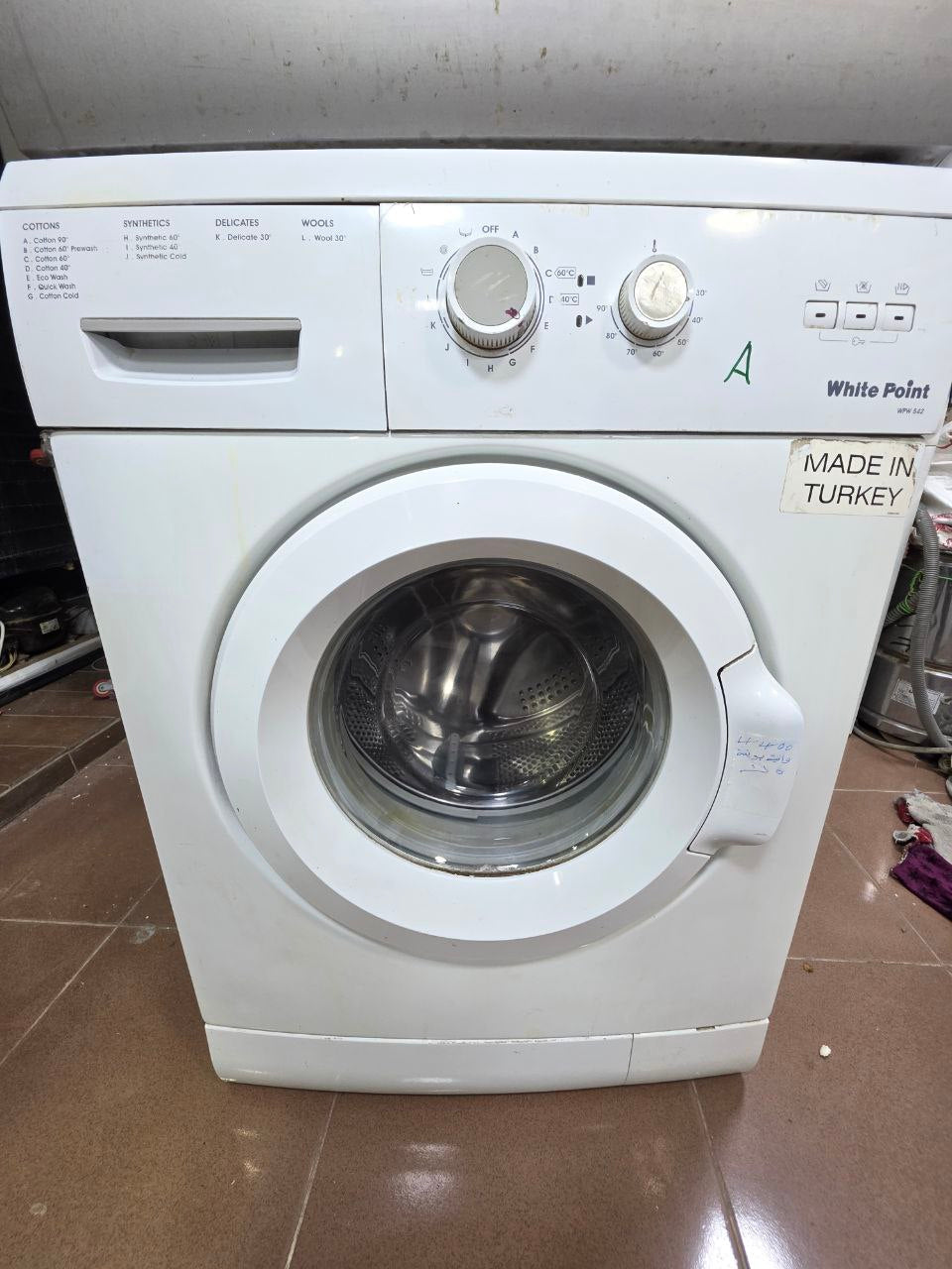 غساله فول اتوماتيك وايت بوينت التركي   5 كيلو استعمال بحاله جيده جدا كود 4426