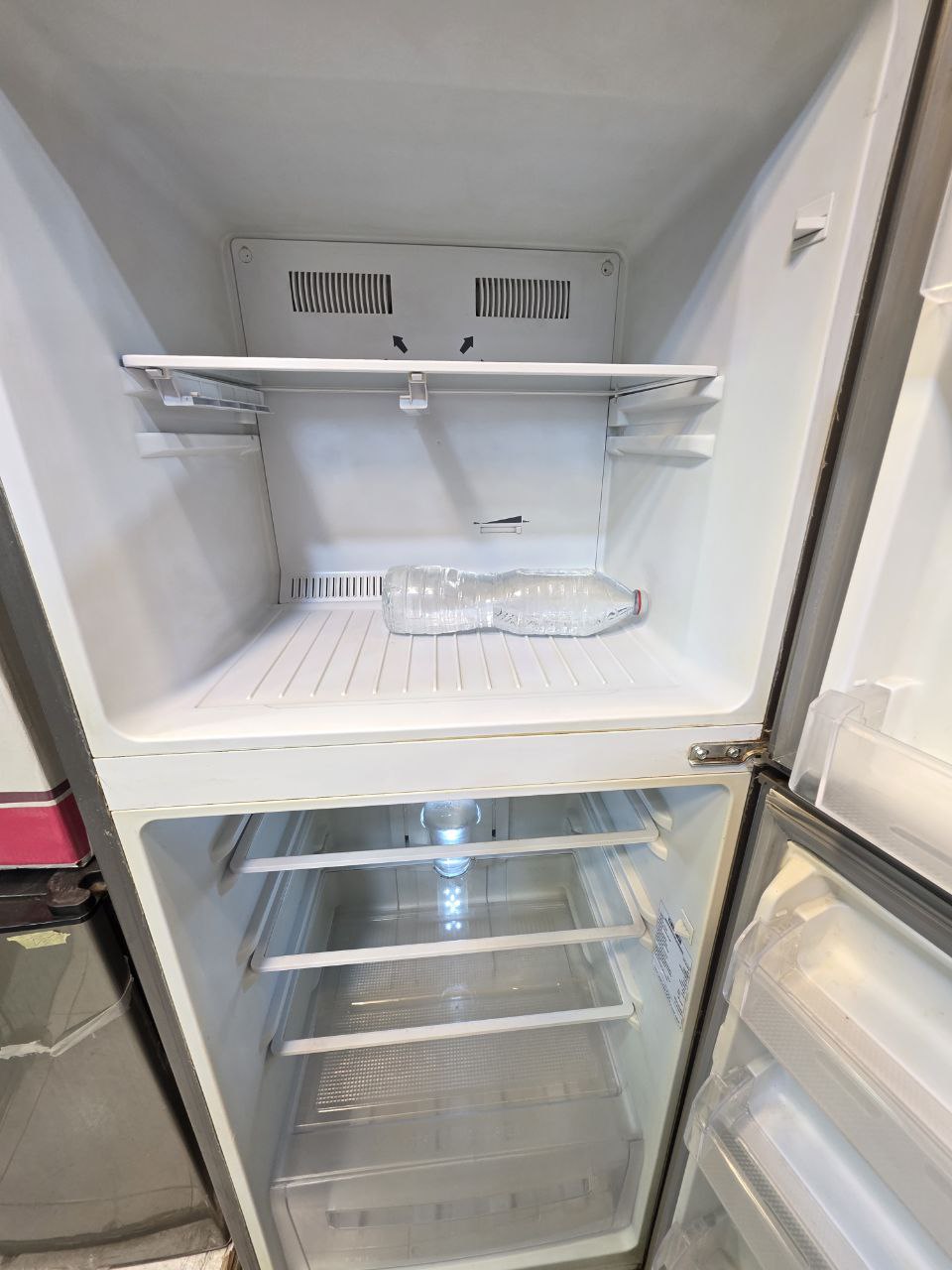 تلاجه فريش 14قدم 
نوفروست  باب استيل استلس