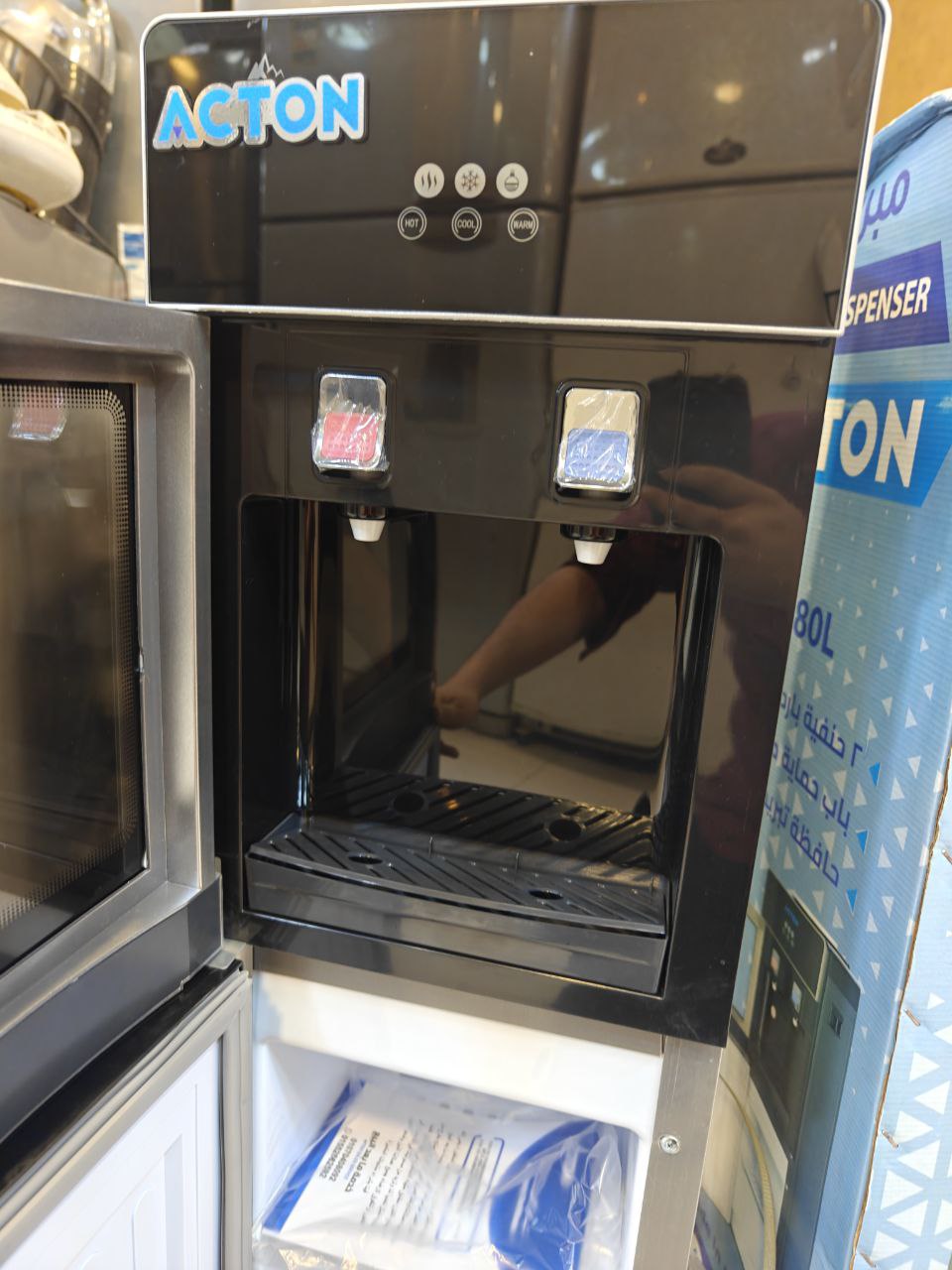 دسبنسر اكتون جديد بواقي تصدير