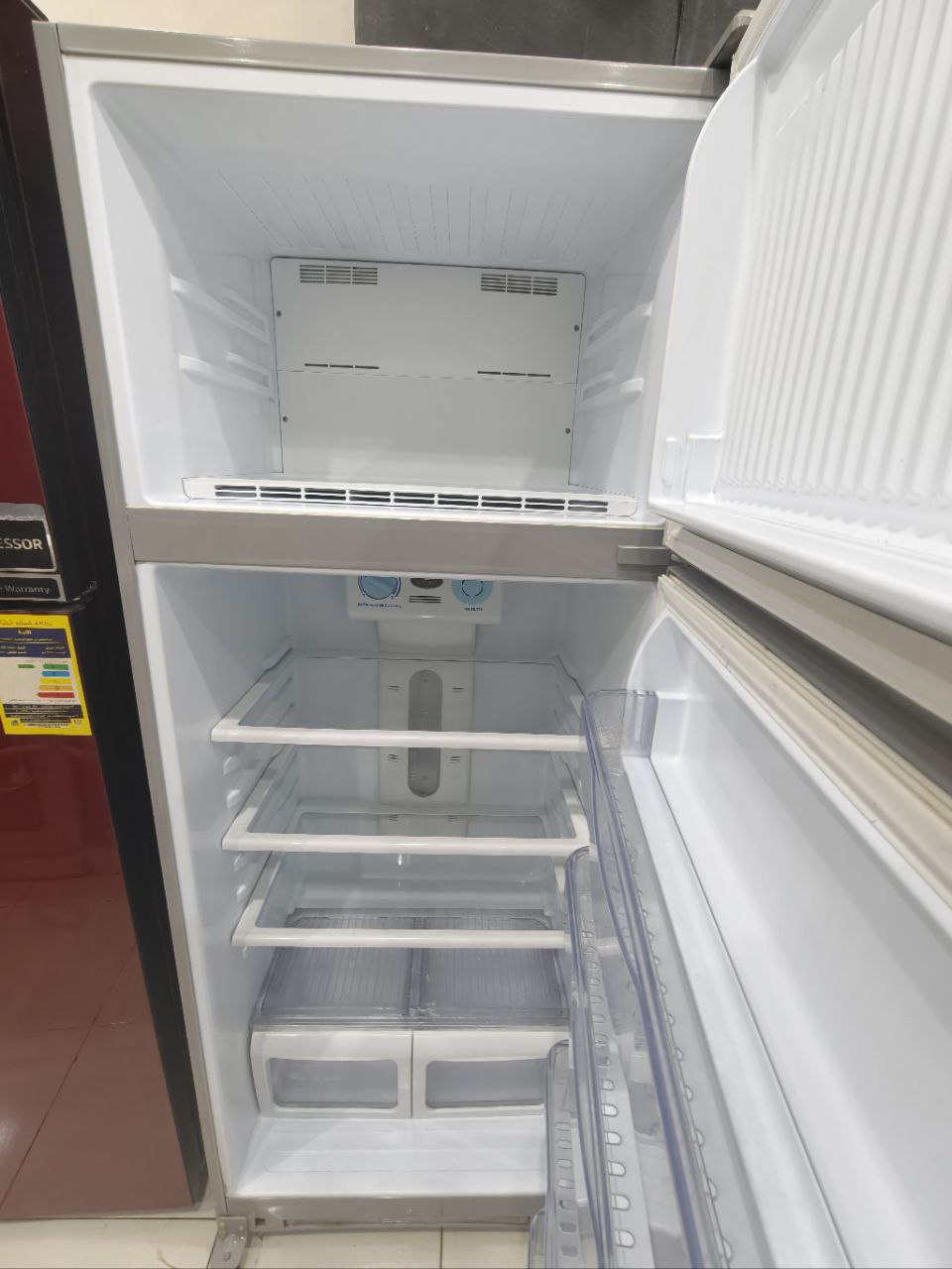 كود 6935
تلاجه كريازي 14قدم نوفروست
كسر زيرو بدون اي صيانه
ضمان 6 شهور