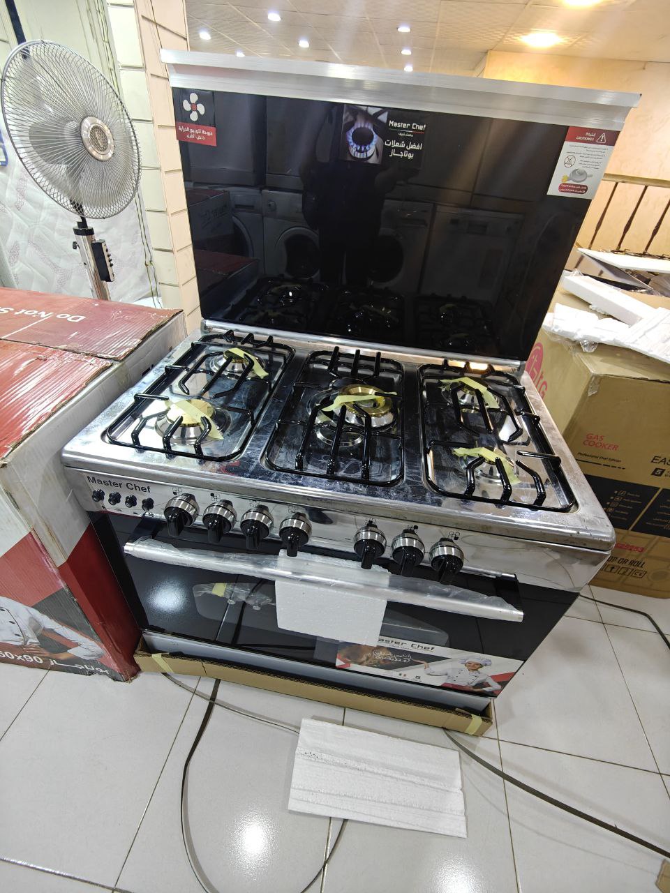 بوتجاز مستر شيف 5شعله
مزود  بمروحه  توزيع  اشعال ولمبه شوايه