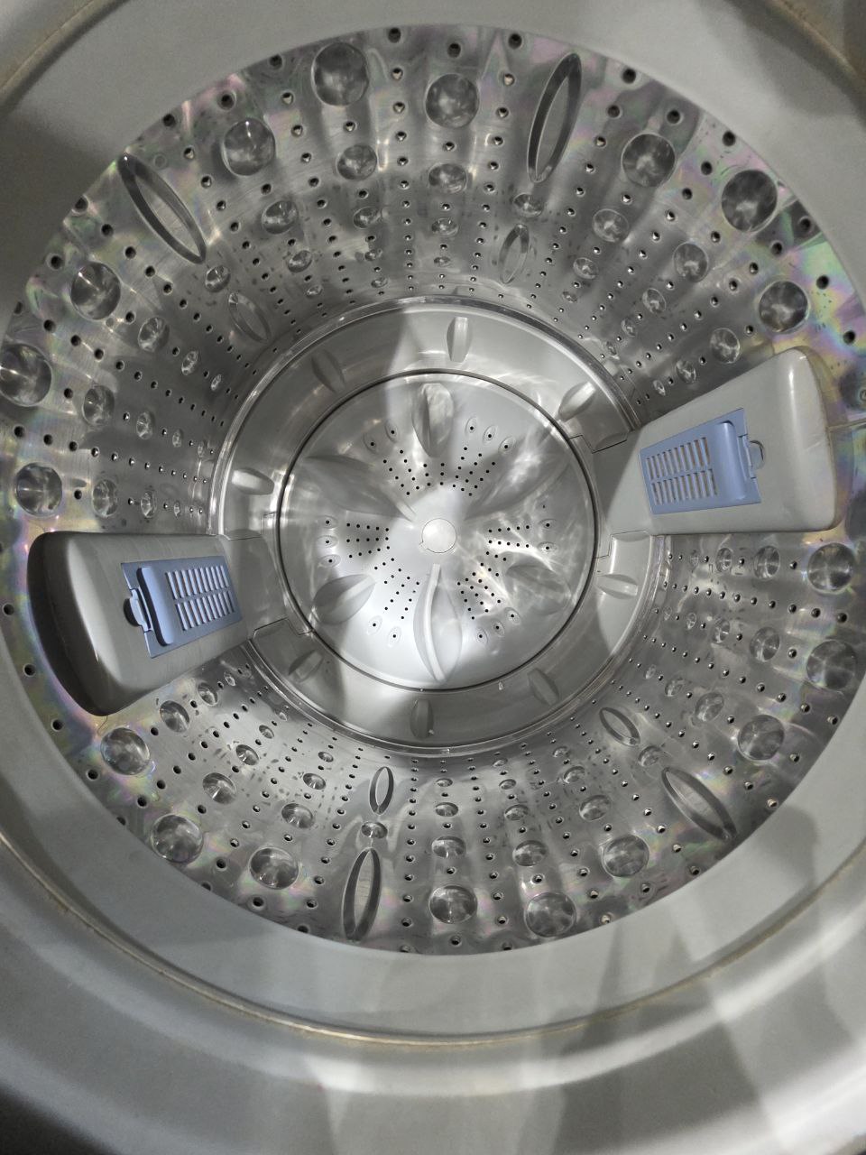 غساله وايت بوينت فوق اتوماتيك 11 كيلو استعمال بحاله جيده كود 3447
