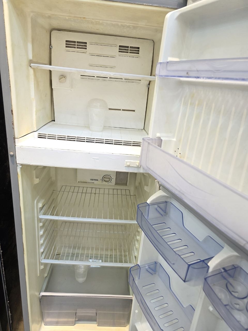 كود 5565
تلاجه اديل 12 قدم نوفروست  
ضمان 3 شهور