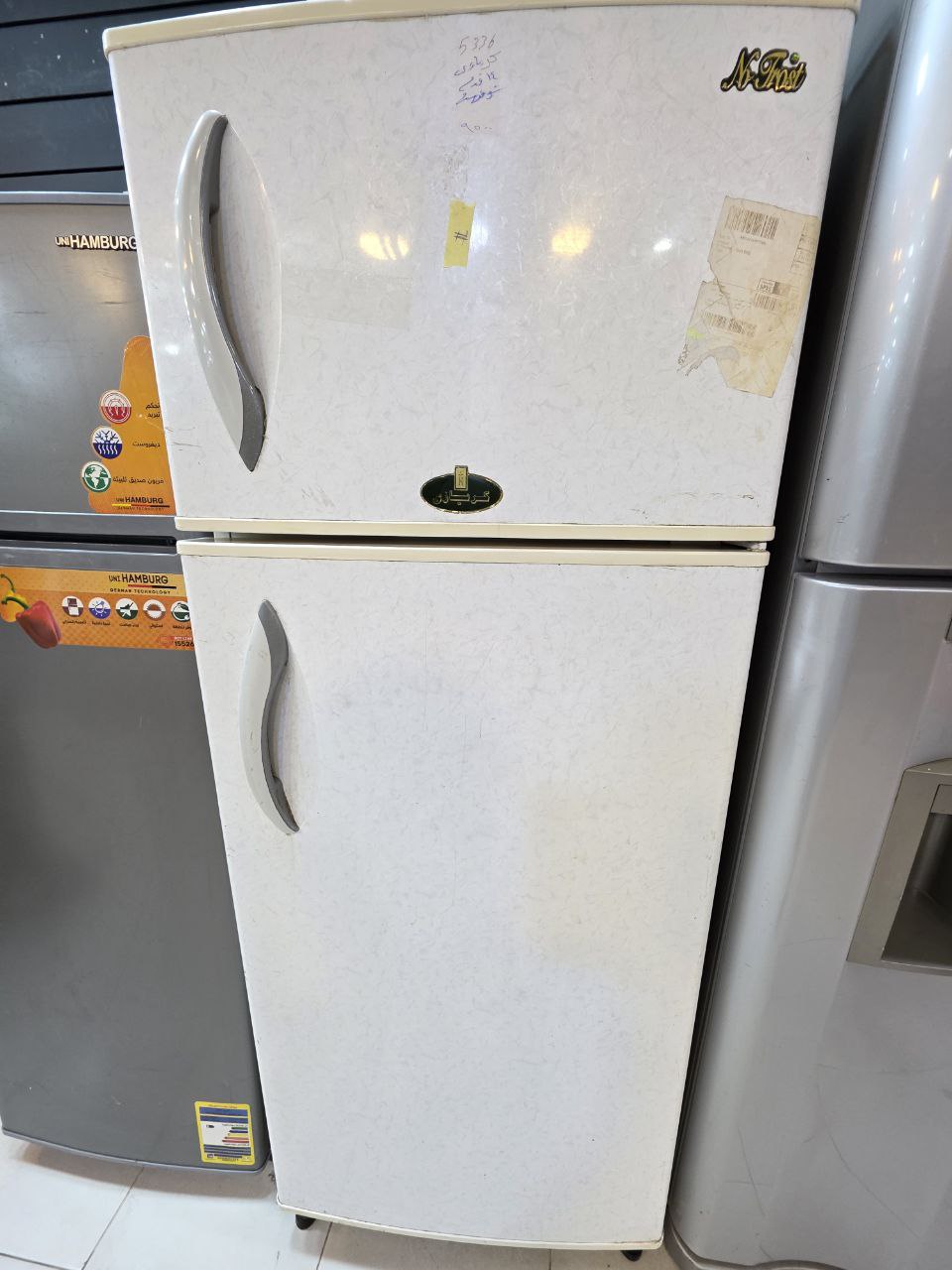 ثلاجه كريازي 14 قدم نوفروست استعمال بحاله جيده جدا كود 5336