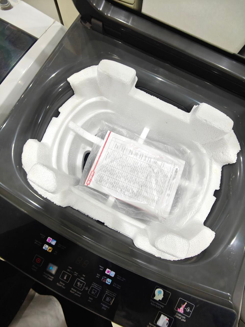 غساله ملابس فريش تحميل علوى  10k أسود 
سعة الغساله : 10k
فوق اتومتك جديد