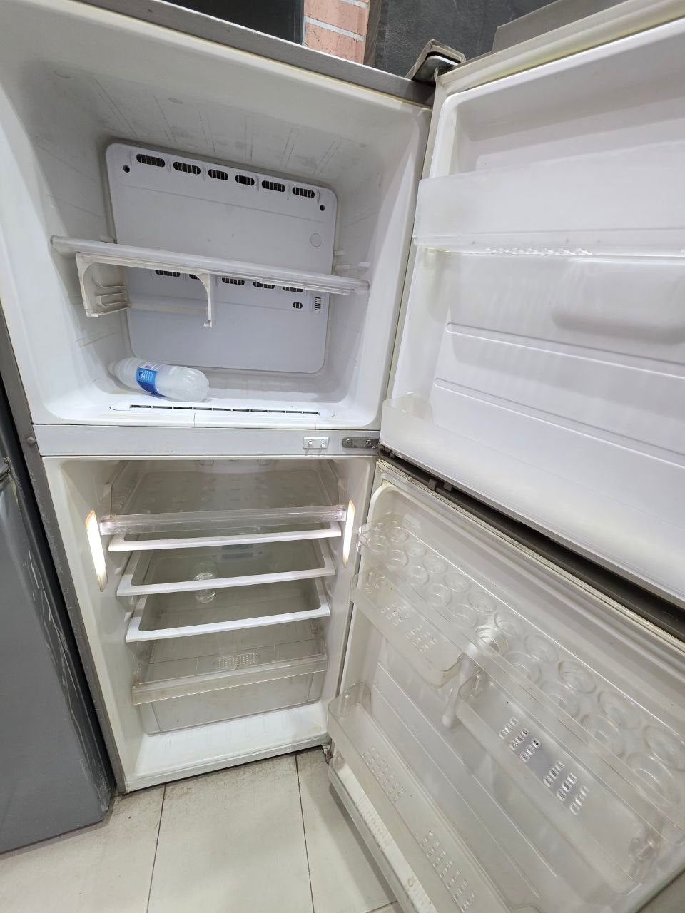 5407 كود
تلاجه يونين اير 14نوفروست