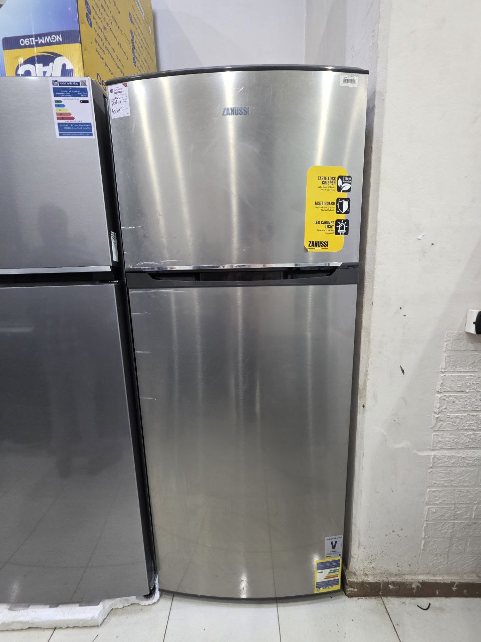 تلاجه زانوسي 
410لتر
معدل 16قدم
كسر زيرو نوفروست  
ضمان سريال 3سنين +ضمان معرض