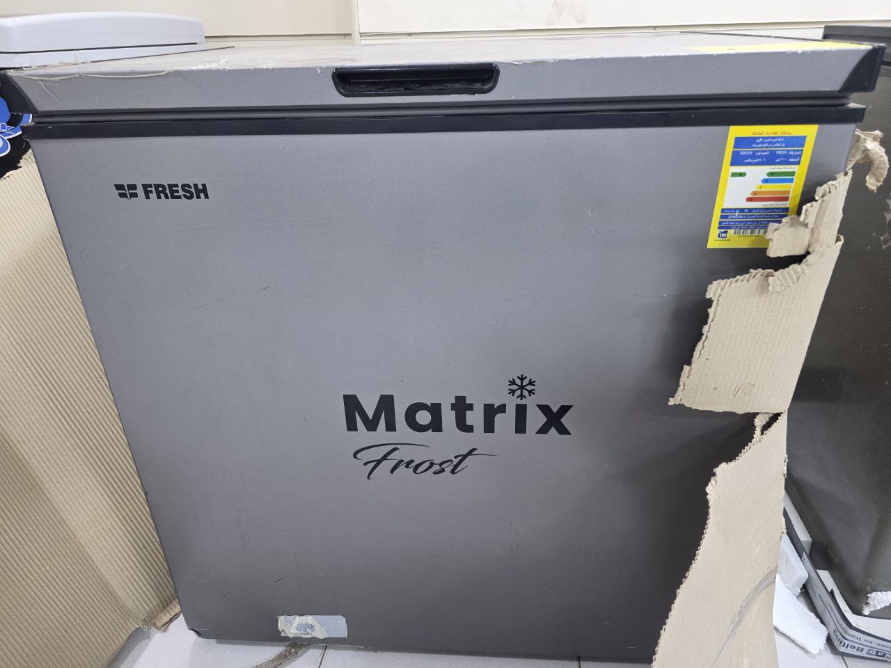 4711 كود
فريزر أفقي ماتريكس من فريش، سعة 200 لتر،
كسر زيرووو ضمان معرض 
 FDF-270