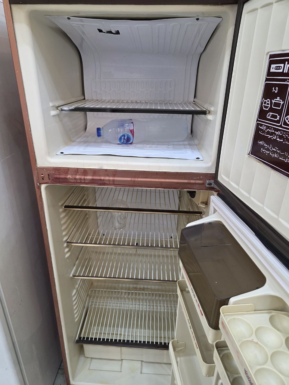 كود 322
تلاجه الاسكا  12قدم 
شحن شركه بدون اي صيانه
ضمان 3شهور