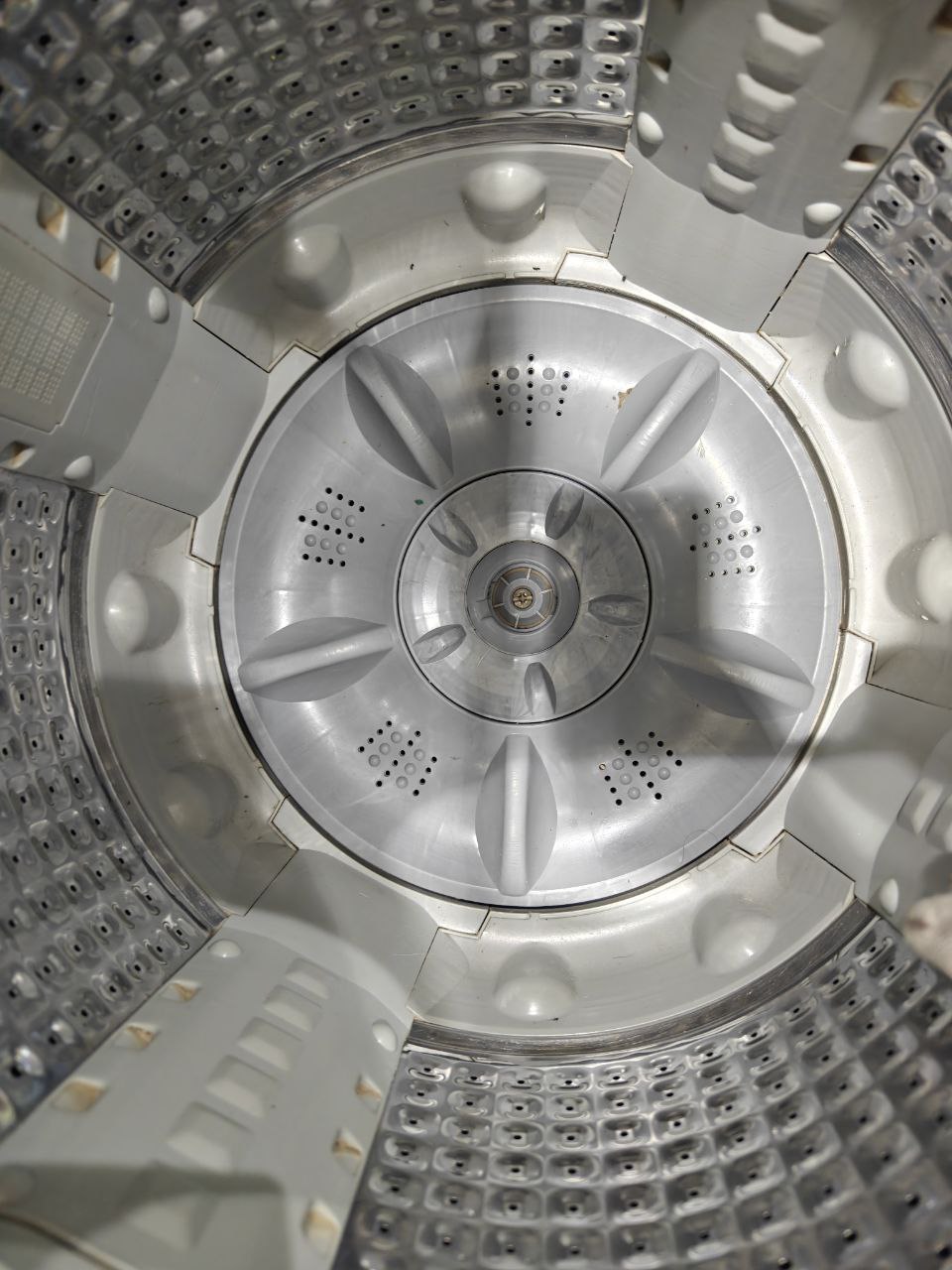 غساله وايت بوينت فوق اتومتك
9k