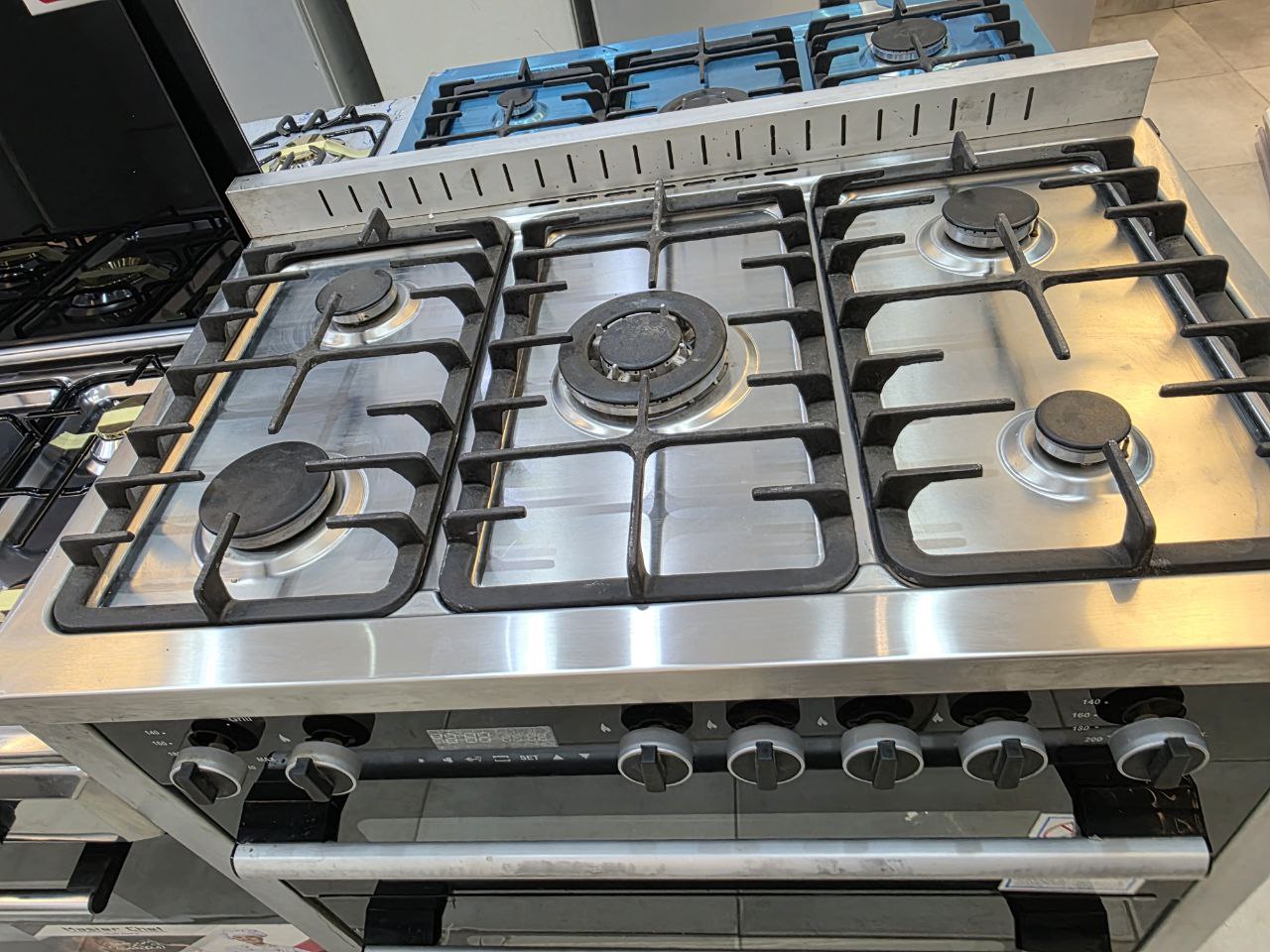 بوتجاز كوك ديجيتال ستانليس 2 فرن
ديجتال امان حومل زهر 
فرز بالكرتونه