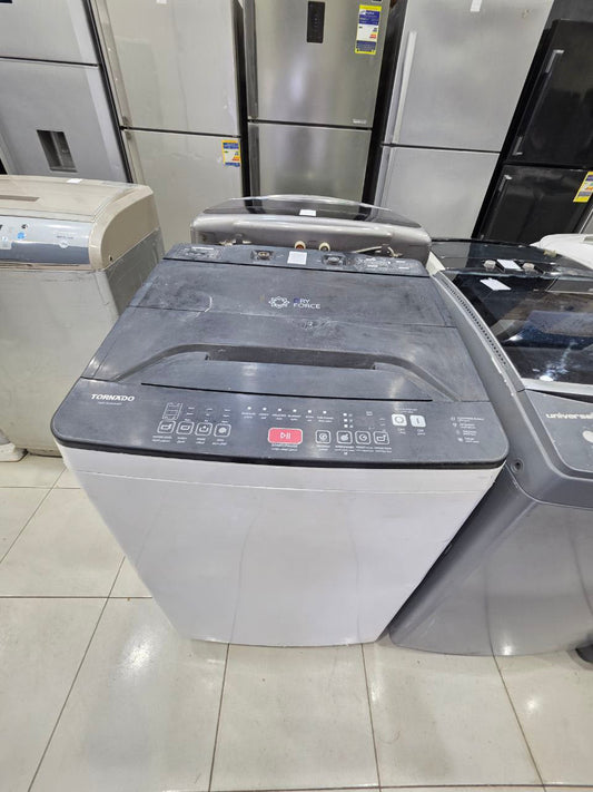 غساله تورنيدو فوق اتوماتيك 10 كيلو استعمال بحاله ممتازه