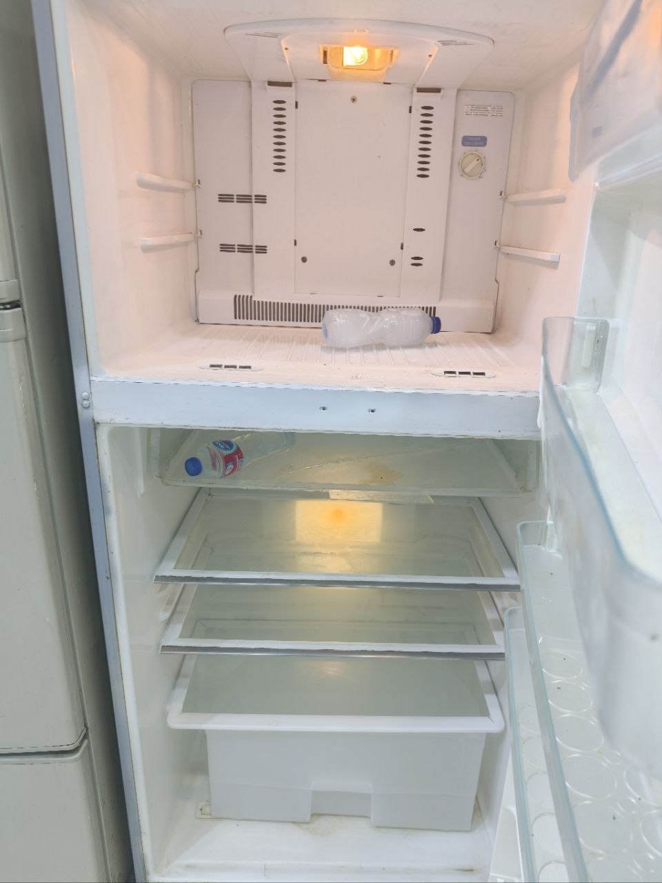 كود 6854
تلاجة توشيبا 18قدم نوفروست
حالة ممتازة استعمال