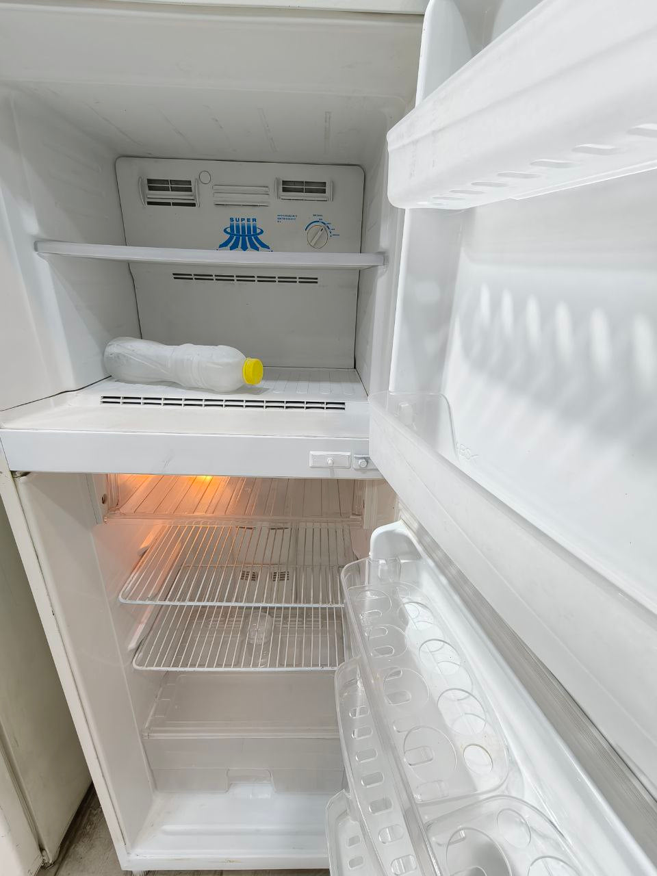 كود 5829
ثلاجة ضايو 14 قدم 
نوفروست  
استعمال حالة ممتازه جدا