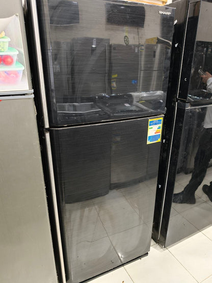 كود 9252
ثلاجة شارب نوفروست كسر زيرو
✅ ضمان 3 سنين من الشركة
✅ شحن شركة بدون أي صيانة