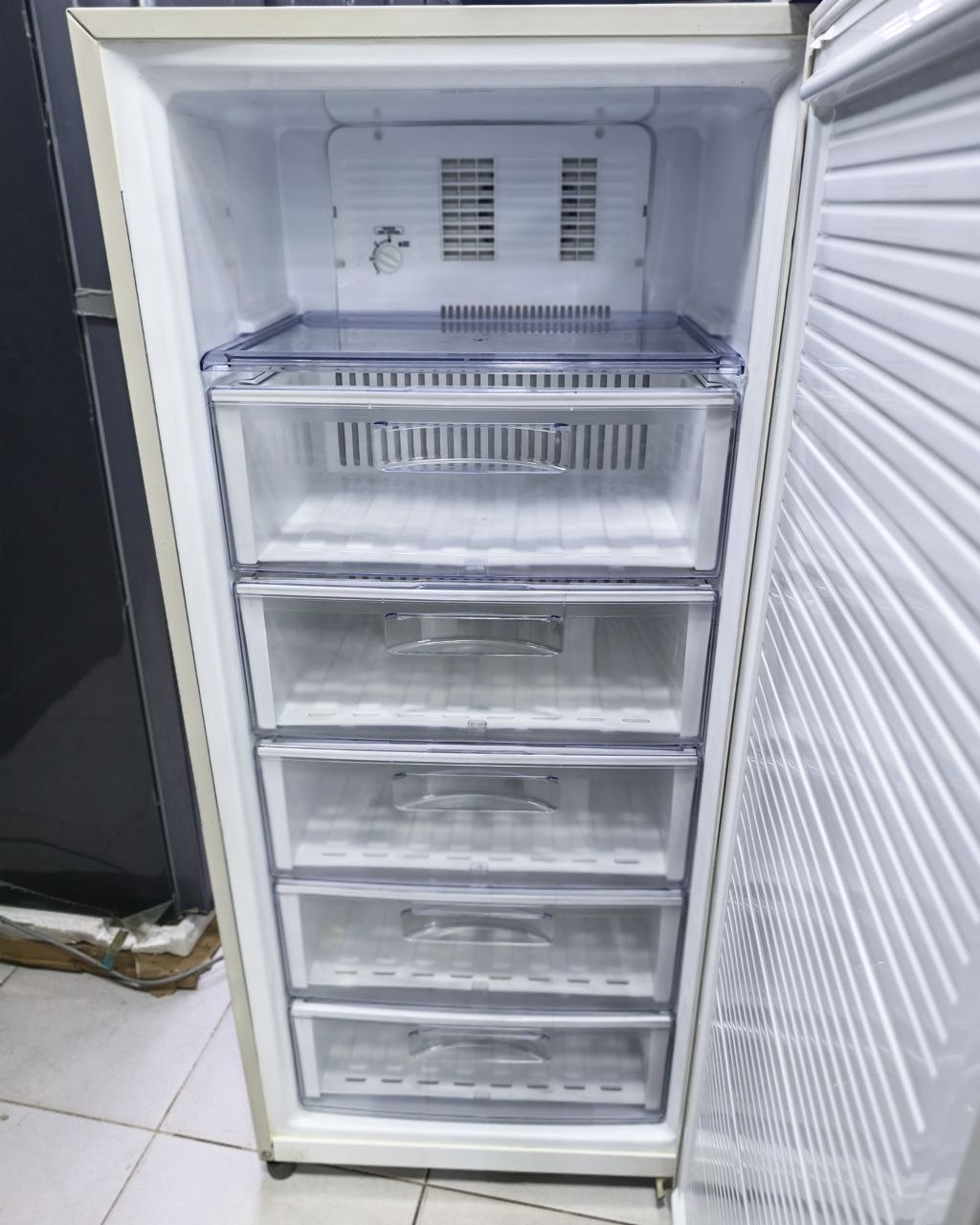 كود 9107

🔥 ديب فريزر 5 درج + رف

ضمان سنتين سريال