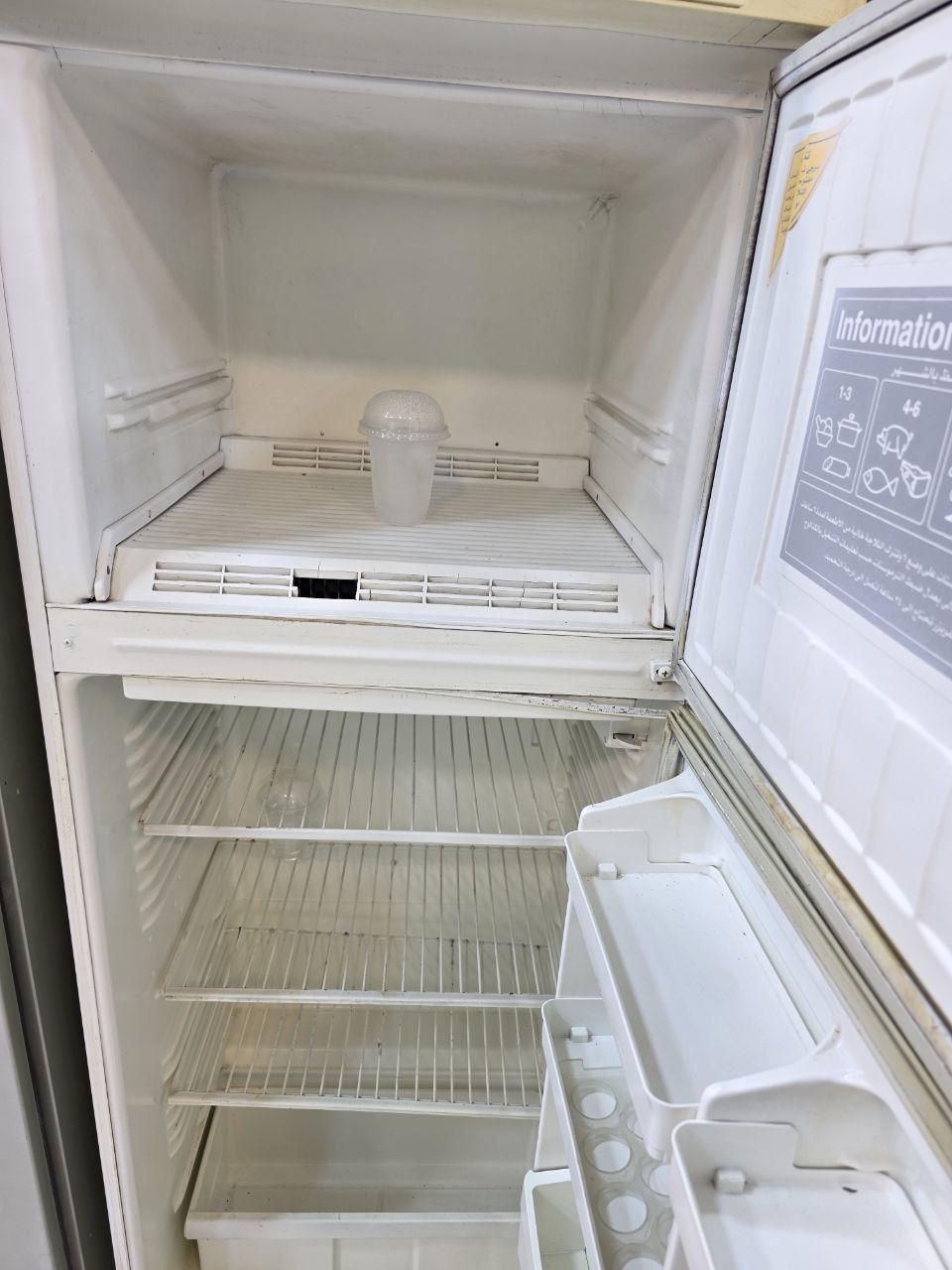 كود 4135
تلاجه 12 
8500
3شهور