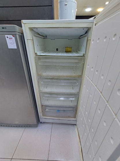 كود 5568
فريزر الاسكا 4دورج +رف
ديفروست