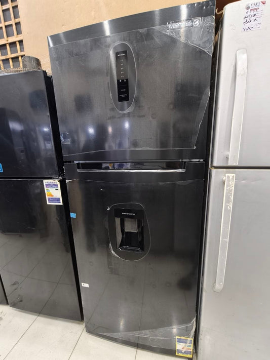 كود 7332
ثلاجه ويت ويل فرز تاني 
سعة 430 لتر                                   نفروست