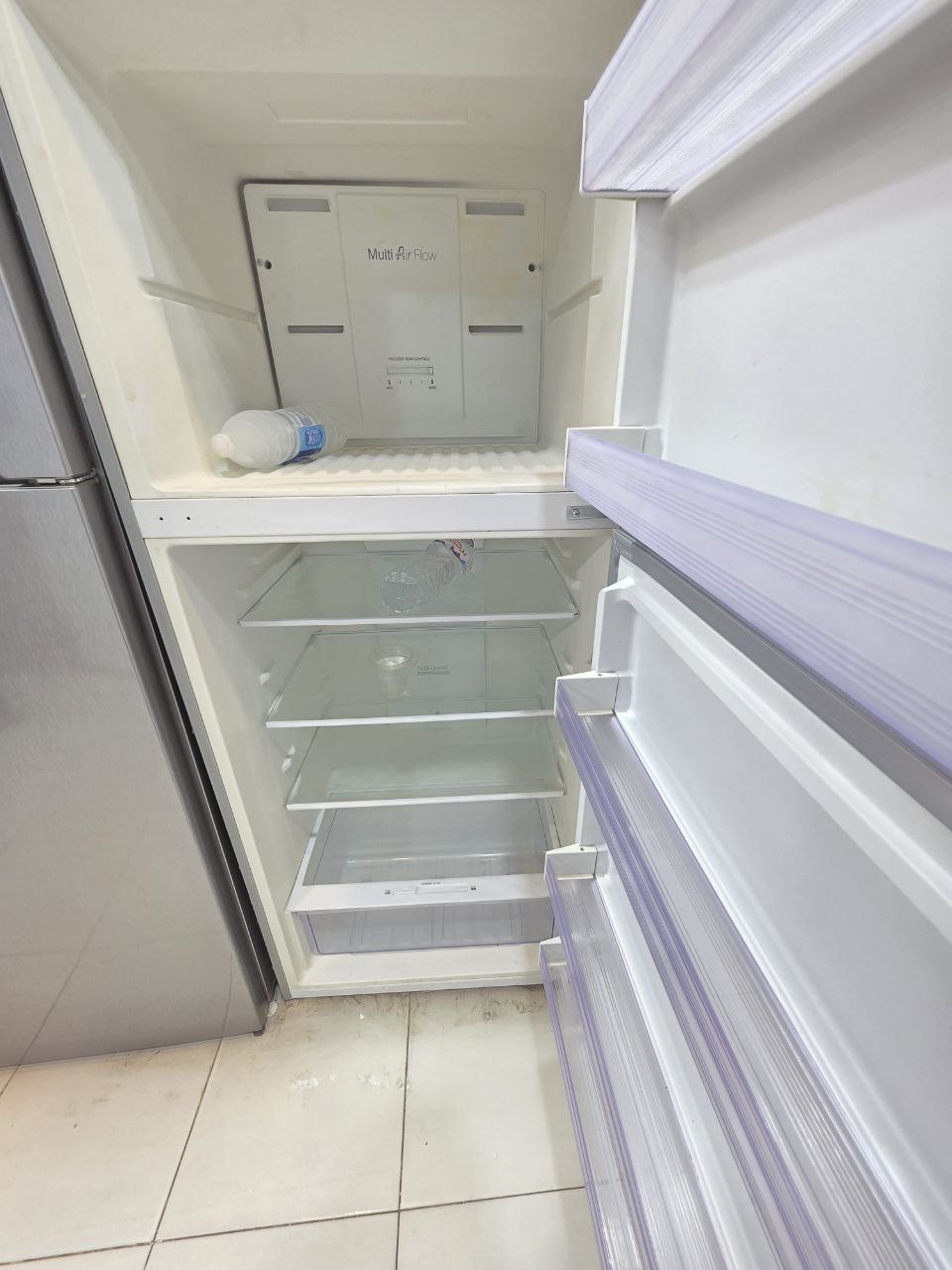 تلاجه 18قدم

فرز تاني  من الكترو استار 

سعر مميز