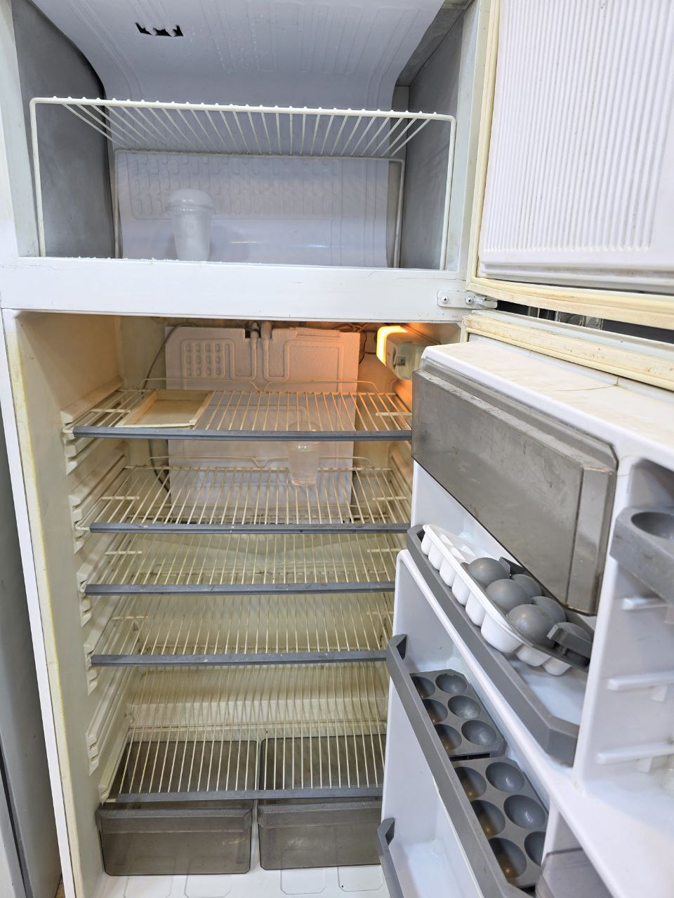 كود 5155
تلاجه سيلتال 18 قدم  ديفروست إستعمال