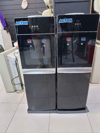 كود 5989

دسبنسر بارد ساخن بواقي تصدير بالضمان 

مزود بحافظة داخلية