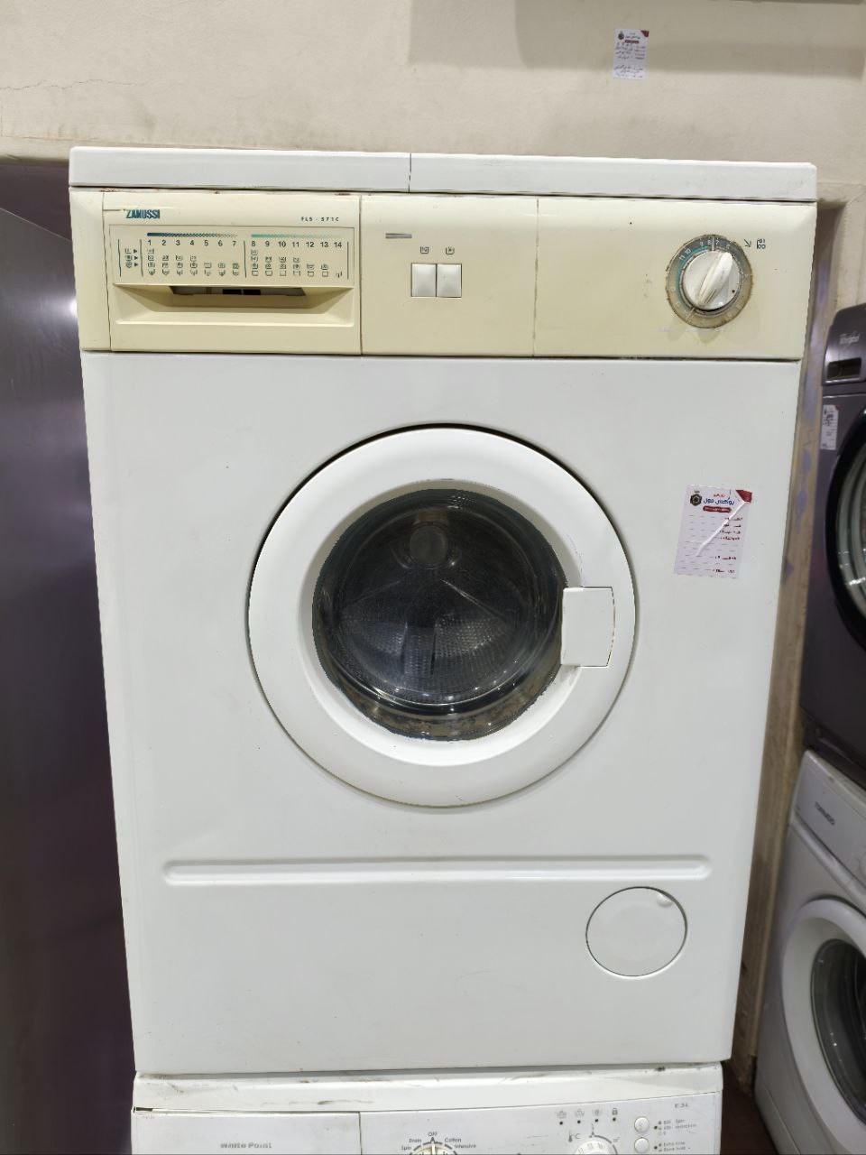 كود 5802                                        غسالة زانوسي فول اتوماتيك                                  استعمال بحاله جيده                                              6k
