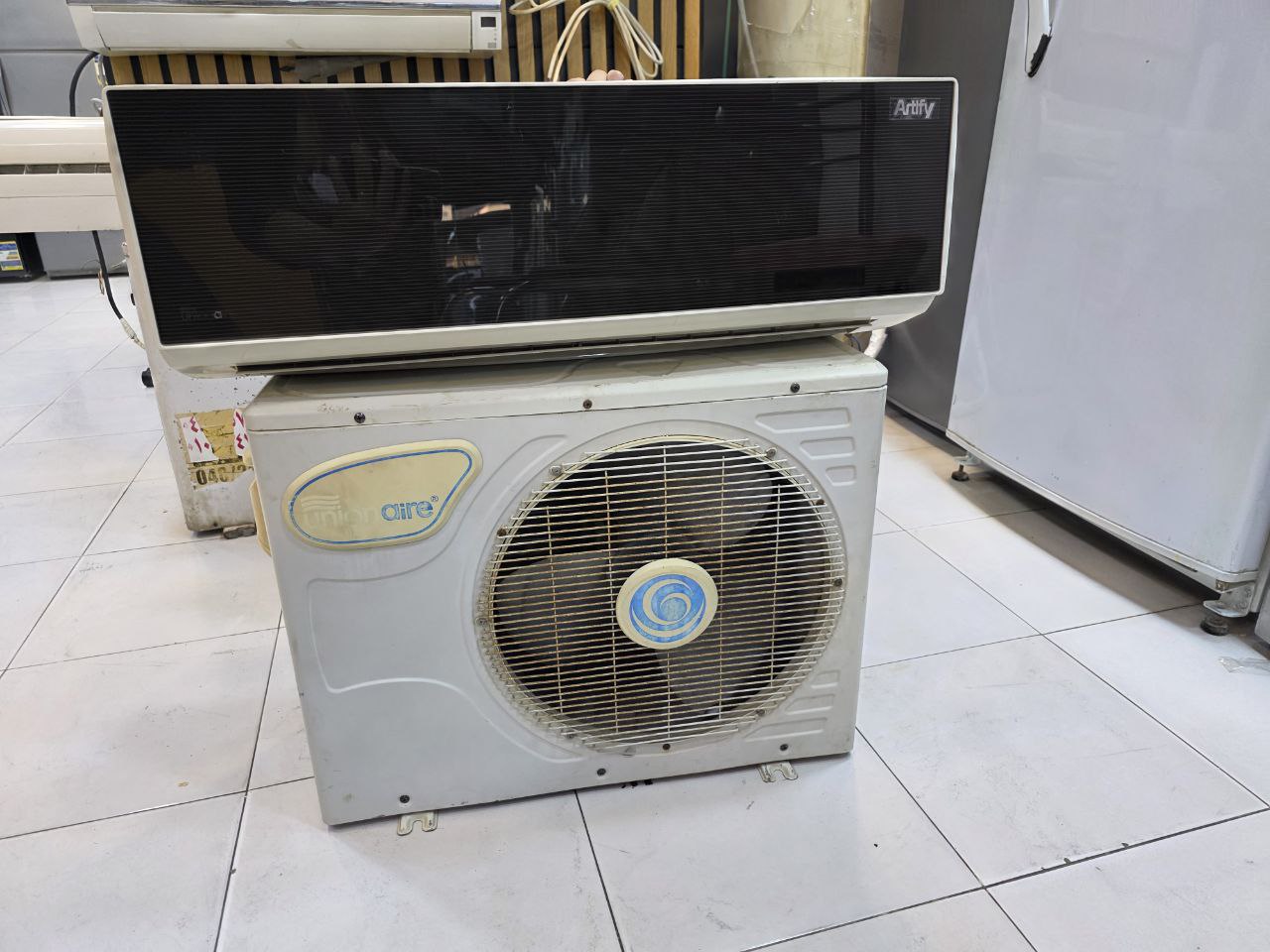 كود 5502
بارد ساخن
تكييف يونين اير أسود بارد / ساخن 1.5 حصان