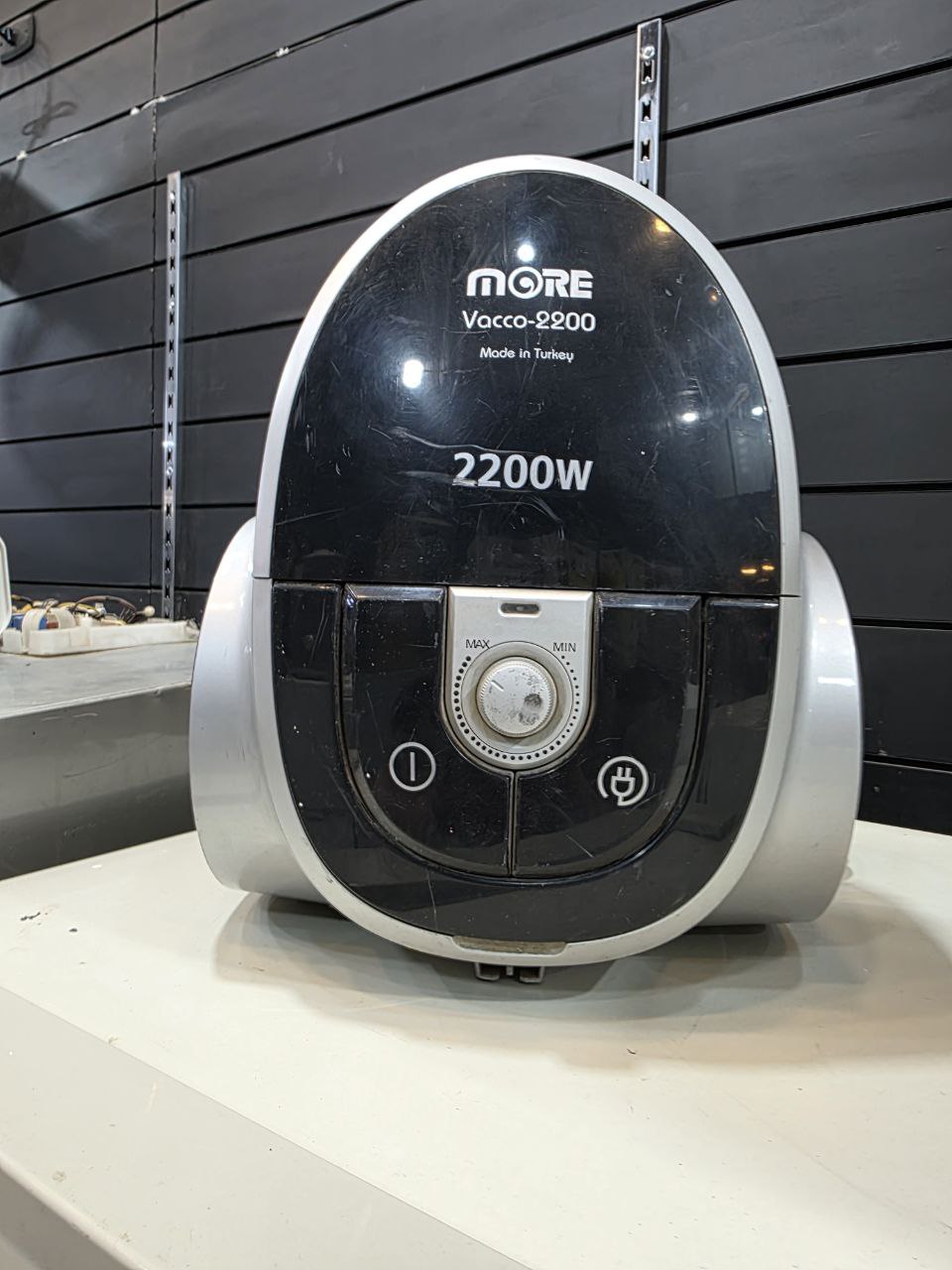 مكنسة مستعملة More