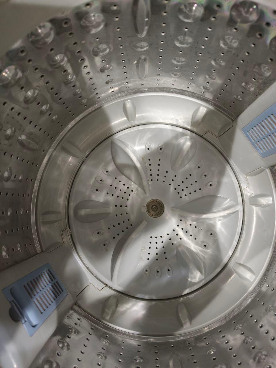 كود 3442
غسالة وايت بوينت 
11k استعمال