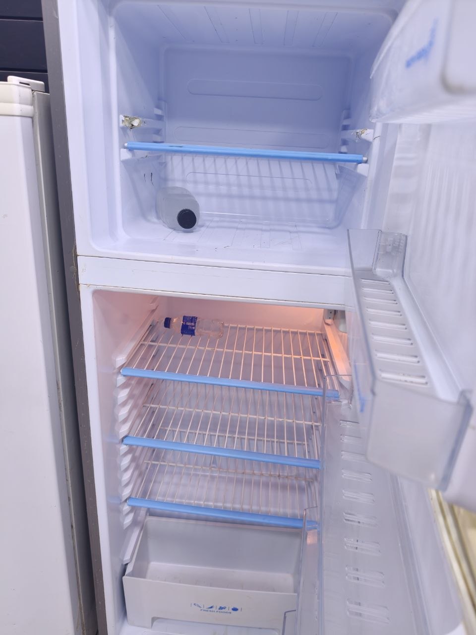 كود 6239
تلاجه يونيون اير 14 
ديفروست استعمال بسيط