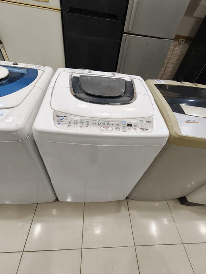 كود 5999
غسالة توشيبا فوق اتوماتيك 
استعمال بحالة جيدة 
10k