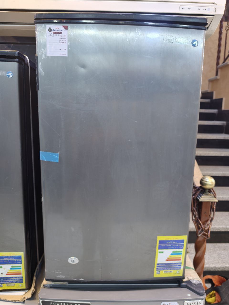 كود 5864a
تلاجه مني بار فرز تاني 
  95 لتر