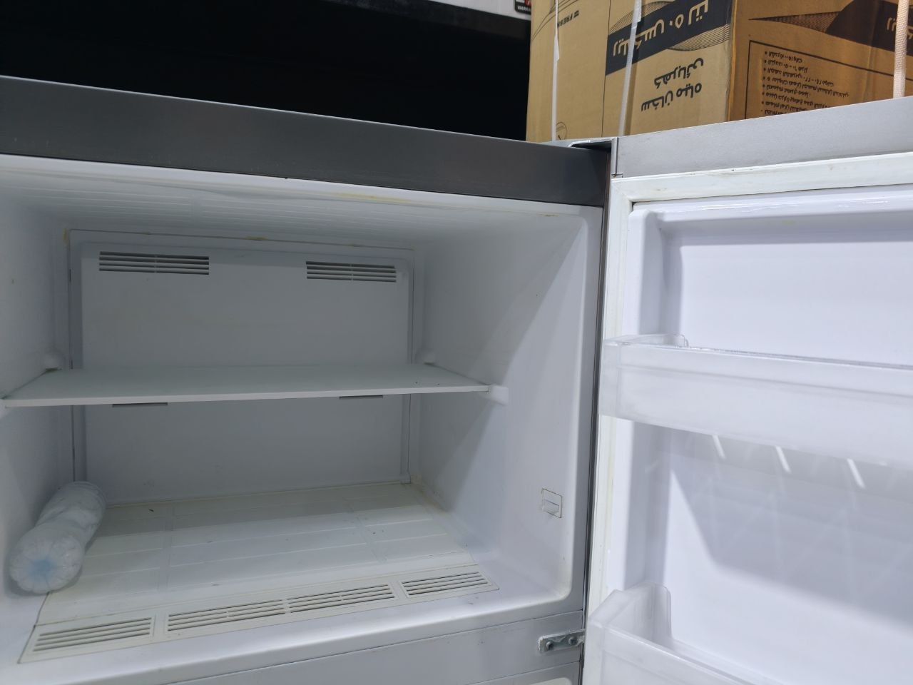 كود    

ثلاجة زانوسي 16 قدم ❄️           نوفروست  استعمال