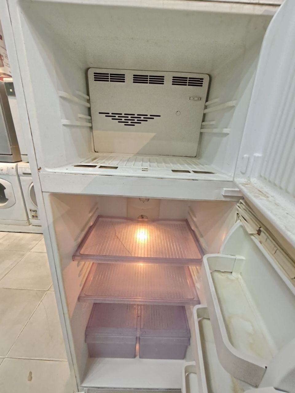 كود 6026
تلاجه كريازي 14 قدم نوفروست