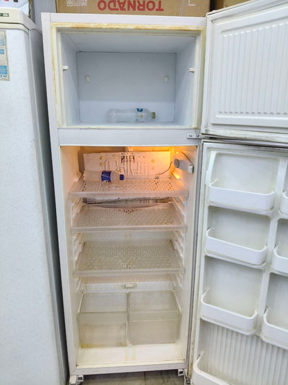 كود 9412

❄️ ثلاجة كريازي استعمال 12 قدم