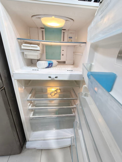 كود 7174
ثلاجه توشيبا 22 قدم 
استعمال 
نظام نوفروست