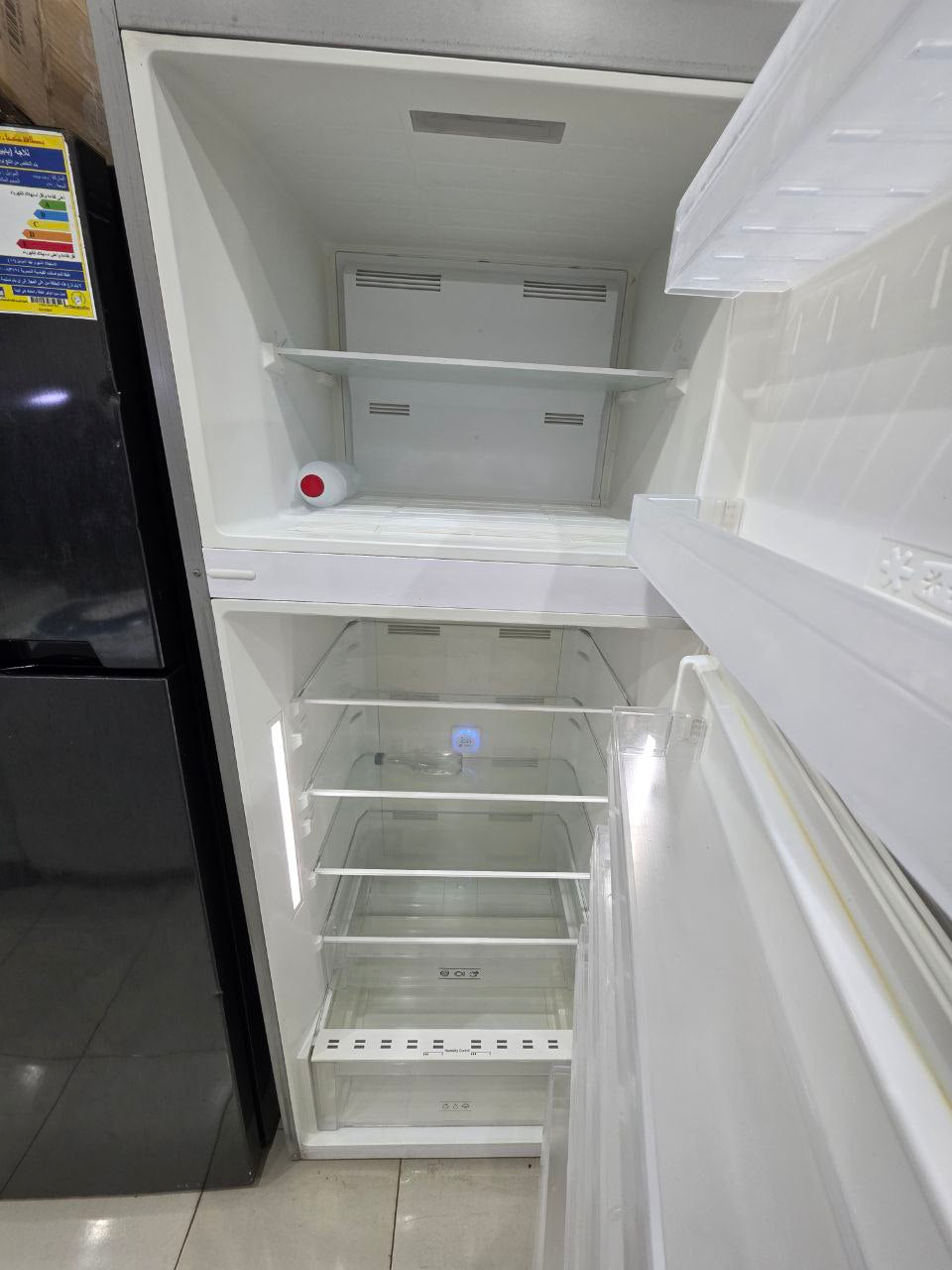 كود 4976
تلاجه وايت بيونت  استعمال بسيط ديجتال  18قدم