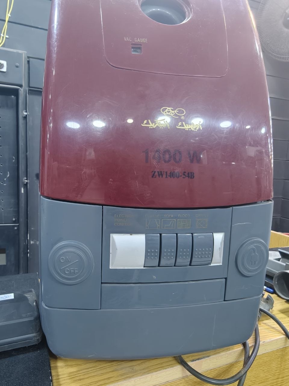 كود 7161
مكنسه الكتريك
1400w
استعمال