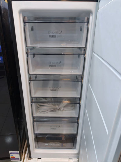 كود 6788
فريزر سوبر تك نوفروست 
6 دورج فرز تاني بالكرتونه  من يونيون إير (Unionaire) الموديل: UFN-230
230 لتر (8.1 قدم مكعب)