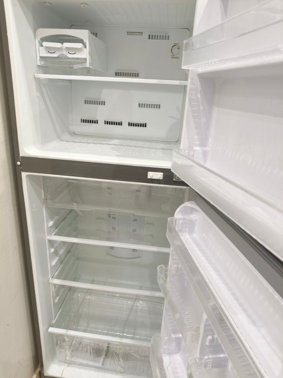 كود 7274
تلاجه اللكترو  استار فرز
16 قدم نوفروست بالكرتونه
430لتر
موفرة في الكهرباء