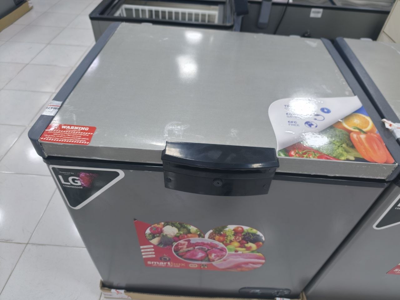 كود 6909
فريزر اسمارت  بوكس
استلس داخلي:
 مواد عزله لعمر افتراضي اكتر موتور lg
فرز ثاني 
250لتر